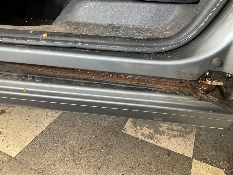 Volkswagen Caddy 1.6 TDI Trendline 2013 – снимка на щета 34