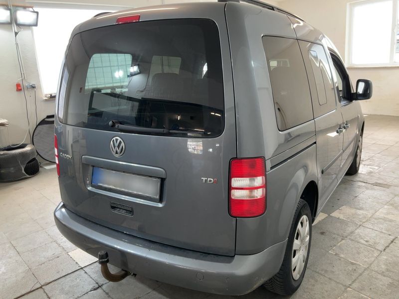 Volkswagen Caddy 1.6 TDI Trendline 2013 – снимка на щета 8