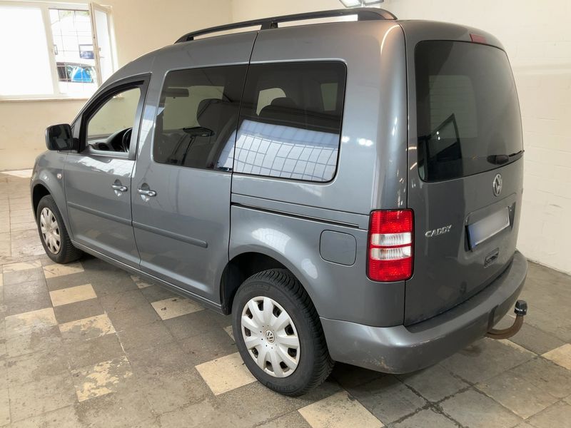 Volkswagen Caddy 1.6 TDI Trendline 2013 – снимка на щета 6