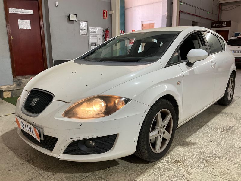 Seat Leon 1.9 TDI Reference 2010 – снимка 1
