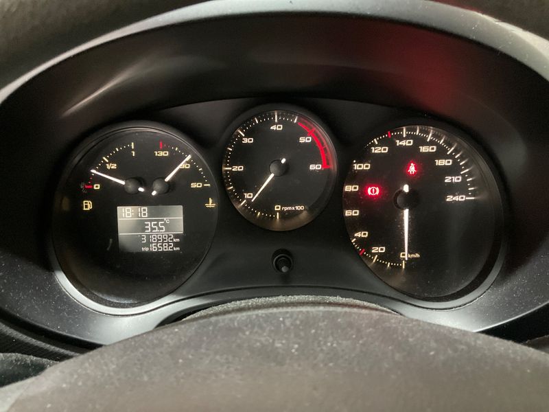 Seat Leon 1.9 TDI Reference 2010 – снимка 4