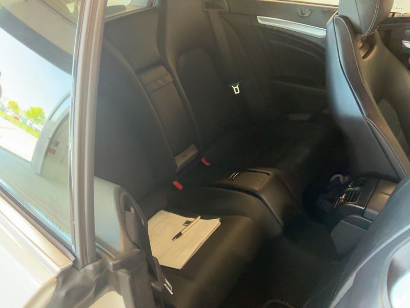 Mercedes-Benz E-Klasse E 200 CGI 2015 – снимка 19
