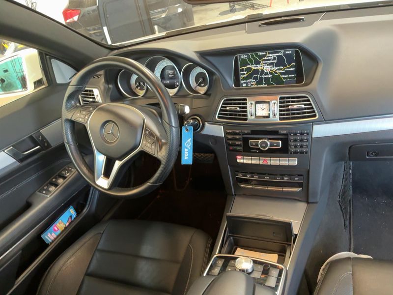Mercedes-Benz E-Klasse E 200 CGI 2015 – снимка 17