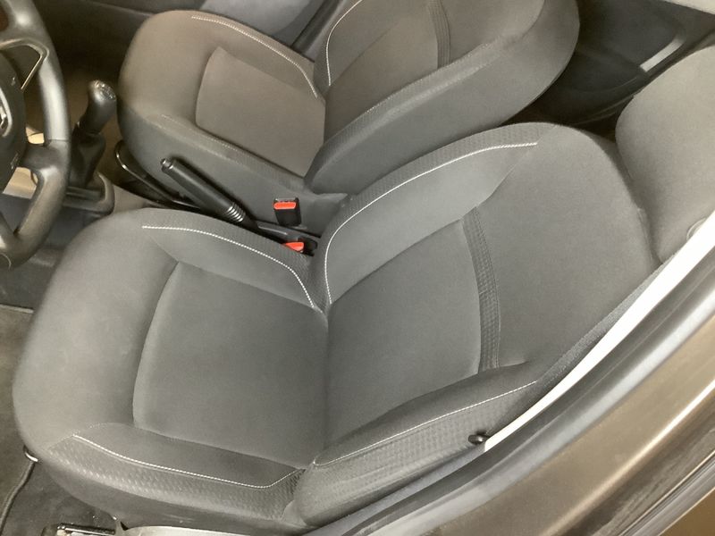 Dacia Logan MCV 0.9 TCe Silver Line 2018 – снимка 26