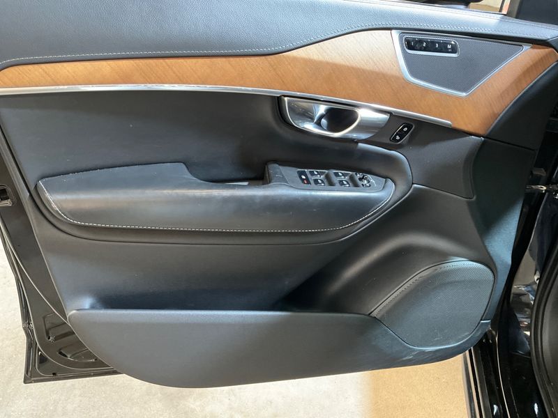 Volvo XC90 2.0 D5 Inscription Luxe AWD 2018 – снимка 24