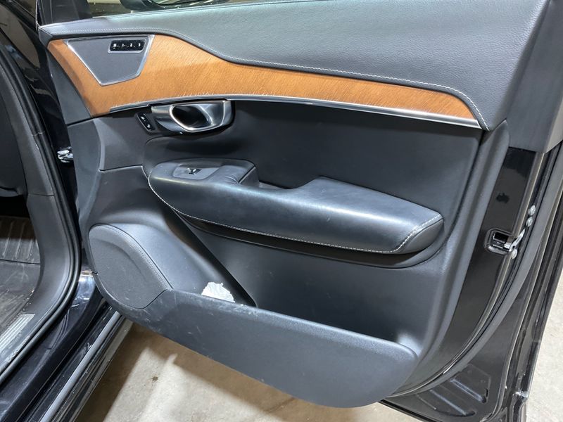 Volvo XC90 2.0 D5 Inscription Luxe AWD 2018 – снимка 28