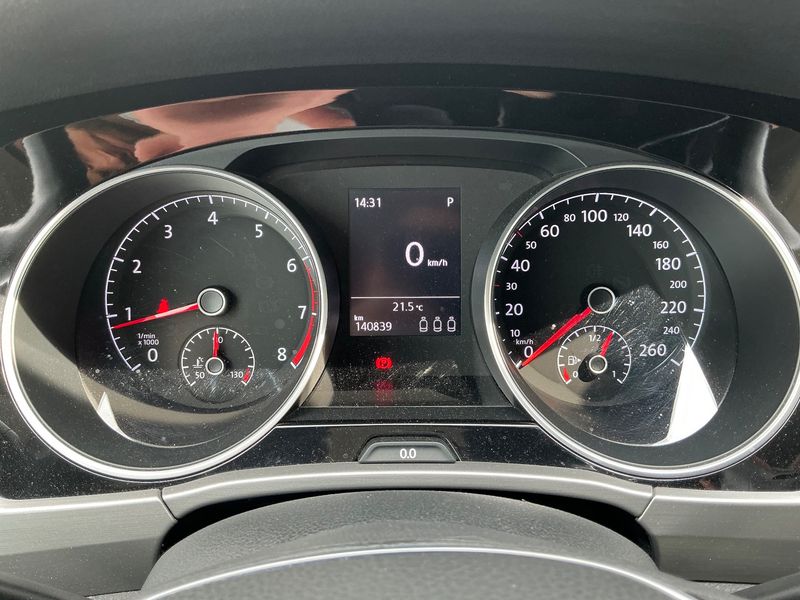 Volkswagen Touran 1.5 TSI ACT Comfortline BlueMotion Tech 2019 – снимка 19