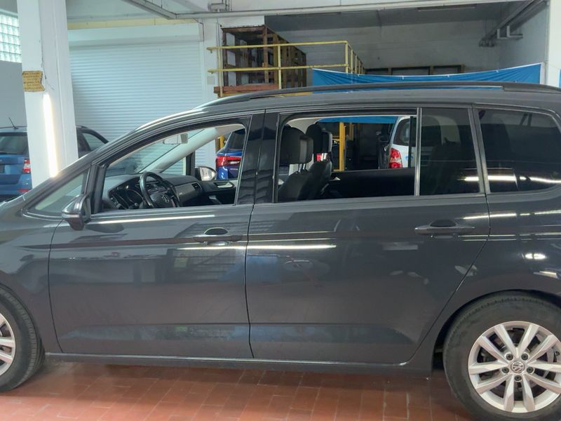 Volkswagen Touran 1.5 TSI ACT Comfortline BlueMotion Tech 2019 – снимка 4