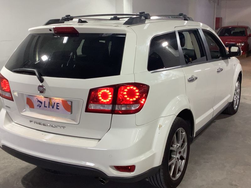 Fiat Freemont 2.0 Multijet Lounge 4WD 2012 – снимка 8
