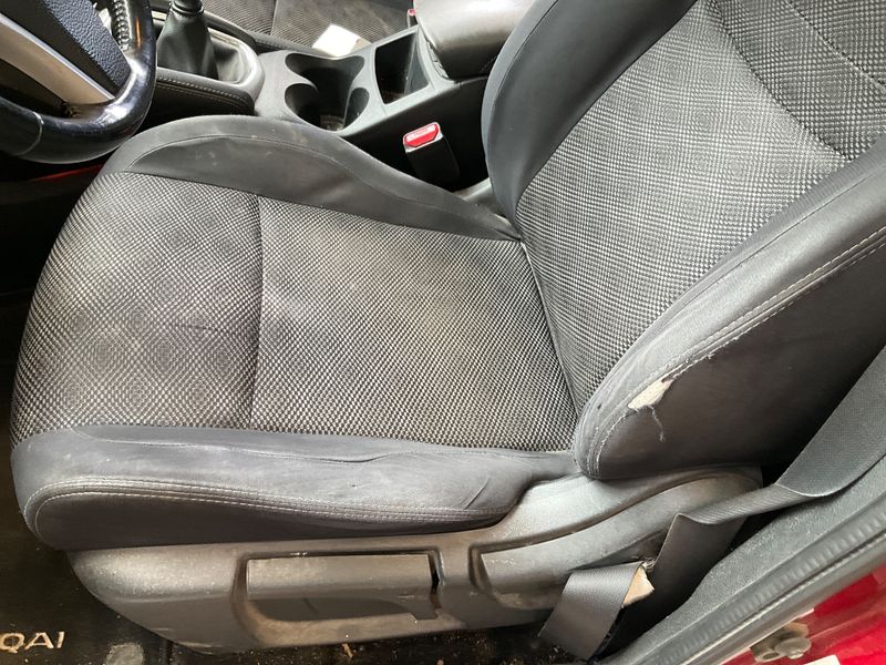 Nissan Qashqai 1.6 dCi 360 2017 – снимка 23