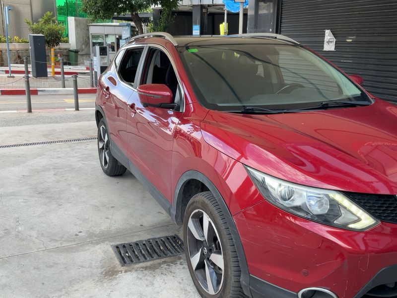 Nissan Qashqai 1.6 dCi 360 2017 – снимка 12