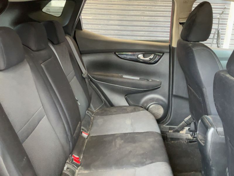 Nissan Qashqai 1.6 dCi 360 2017 – снимка 19