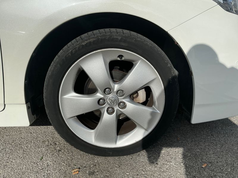 Toyota Prius 1.8 Executive 2012 – снимка 11