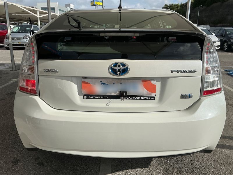 Toyota Prius 1.8 Executive 2012 – снимка 7