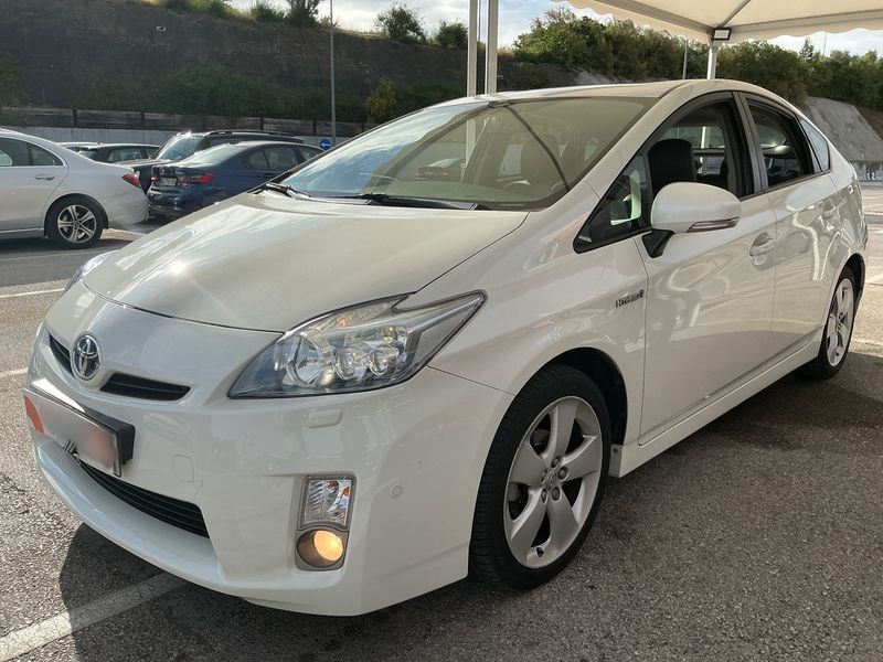 Toyota Prius 1.8 Executive 2012 – снимка 1