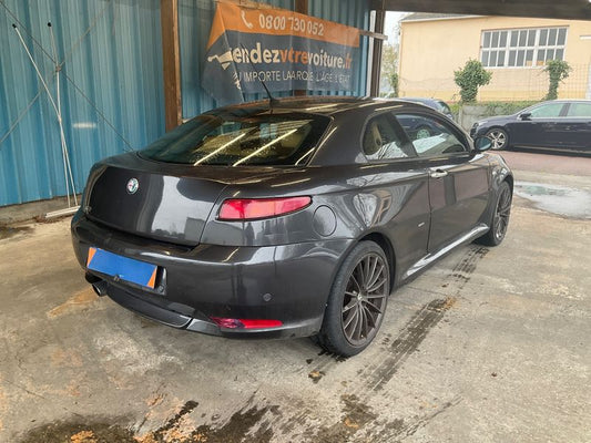 Alfa Romeo Alfa GT 2.0 JTS Progression 2004 – снимка 2