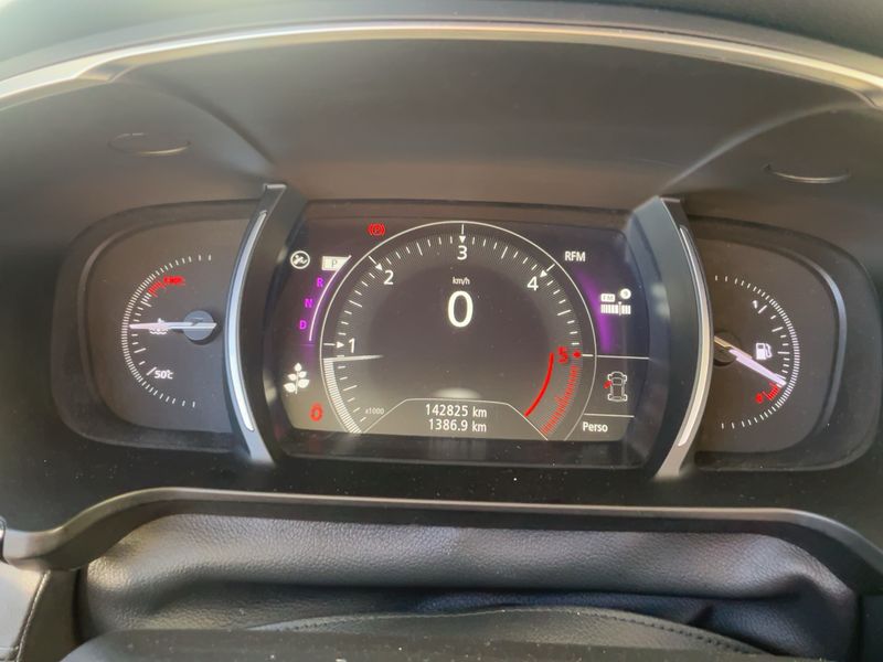 Renault Talisman 1.6 dCi Energy Initiale Paris 2016 – снимка 18