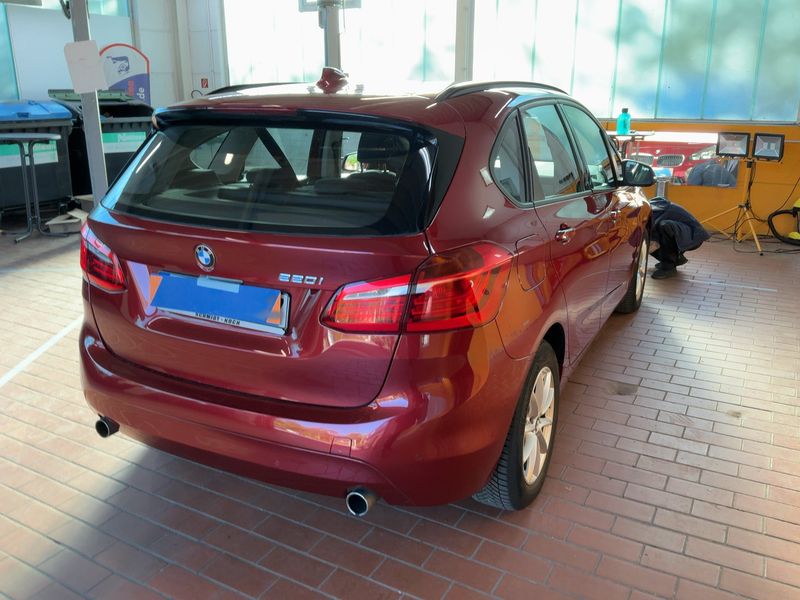 BMW 2er 220i Active Tourer 2015 – снимка 8