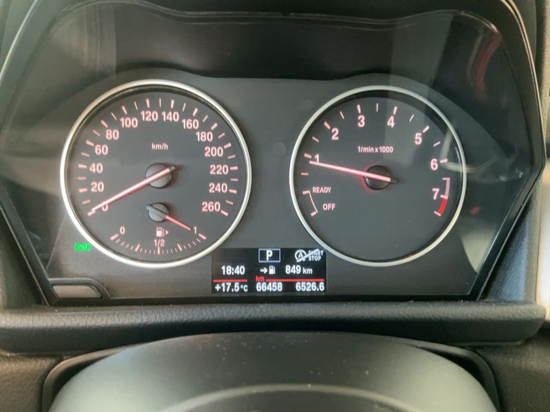 BMW 2er 220i Active Tourer 2015 – снимка 18