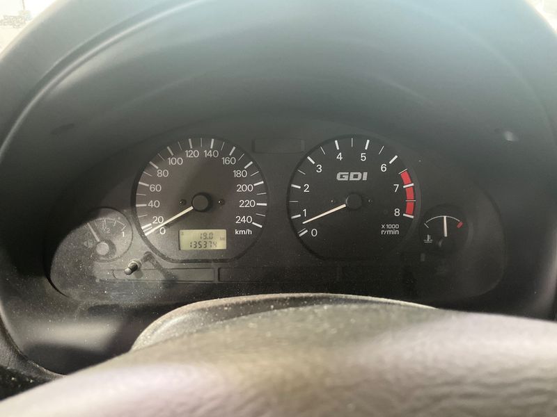 Mitsubishi Carisma 1.8 GDI Comfort 1800 2004 – снимка 4