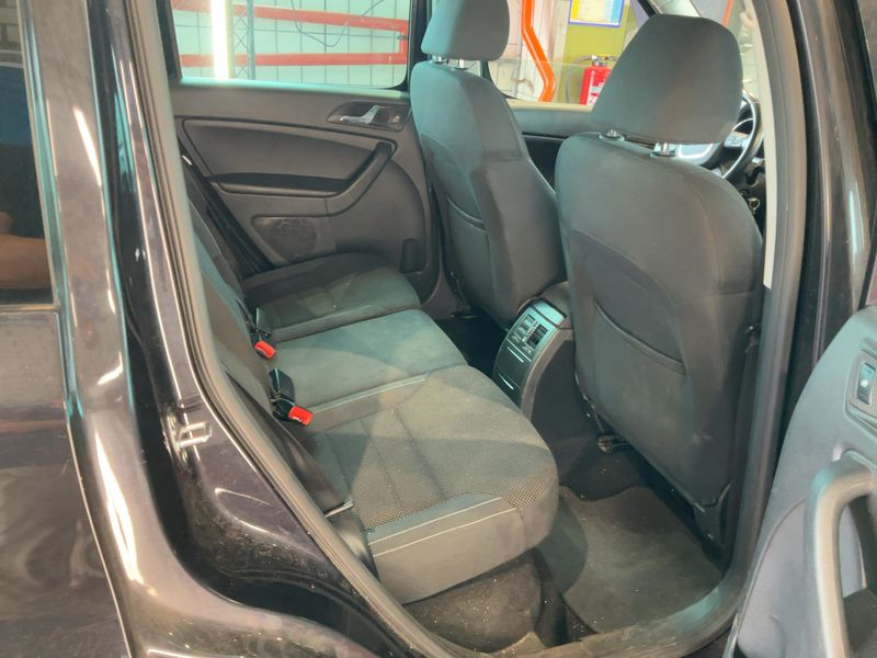 Skoda Yeti 1.2 TSI Ambition Plus Edition 2013 – снимка 19