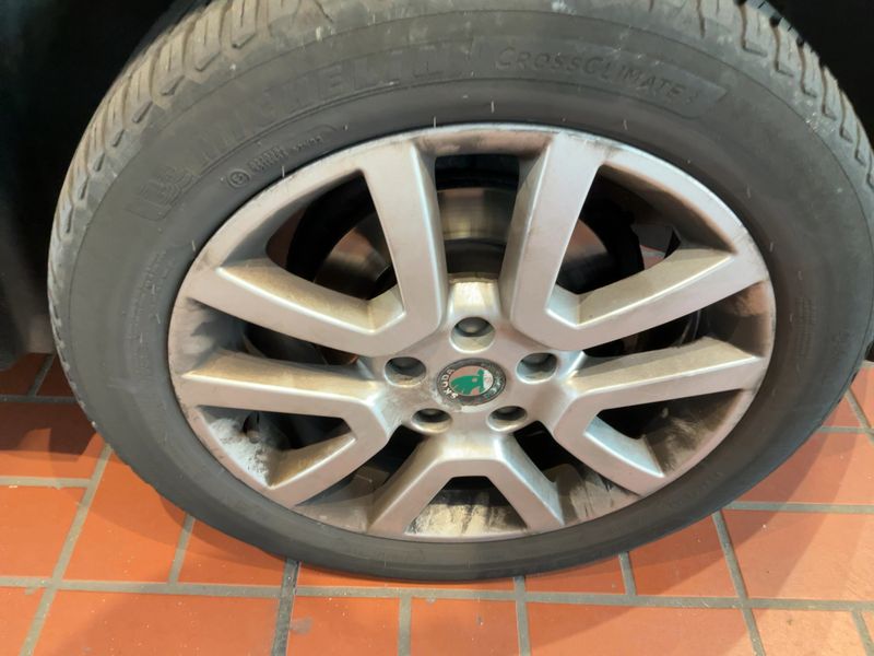 Skoda Yeti 1.2 TSI Ambition Plus Edition 2013 – снимка 11