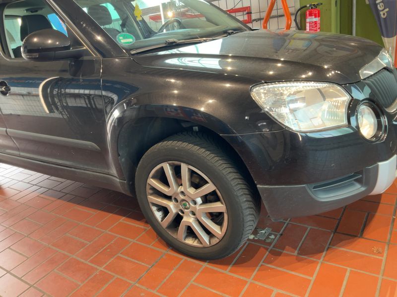 Skoda Yeti 1.2 TSI Ambition Plus Edition 2013 – снимка 12