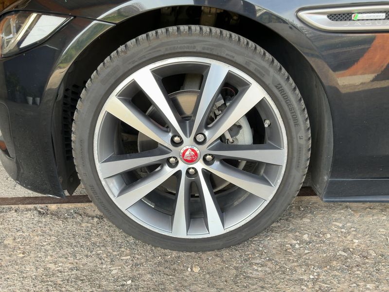 Jaguar XE 20d R-Sport 2017 – снимка 3