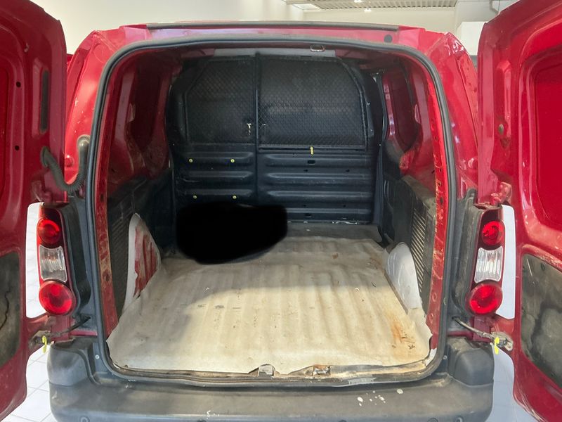 Peugeot Partner 1.6 Blue-HDi L1 Komfort Plus 2016 – снимка 15