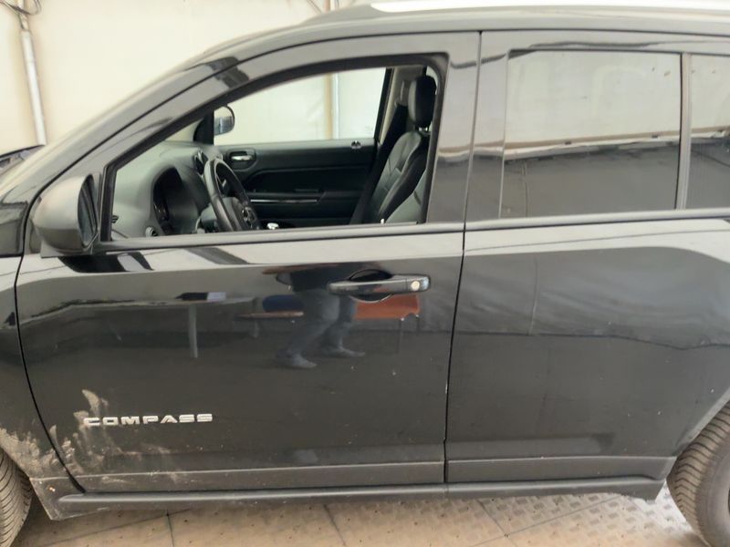 Jeep Compass 2.2 CRD Limited 4x4 2013 – снимка 4