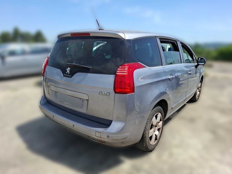 Peugeot 5008 1.6 HDi Business Pack 2014 – снимка 5