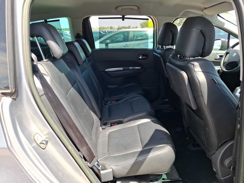 Peugeot 5008 1.6 HDi Business Pack 2014 – снимка 14
