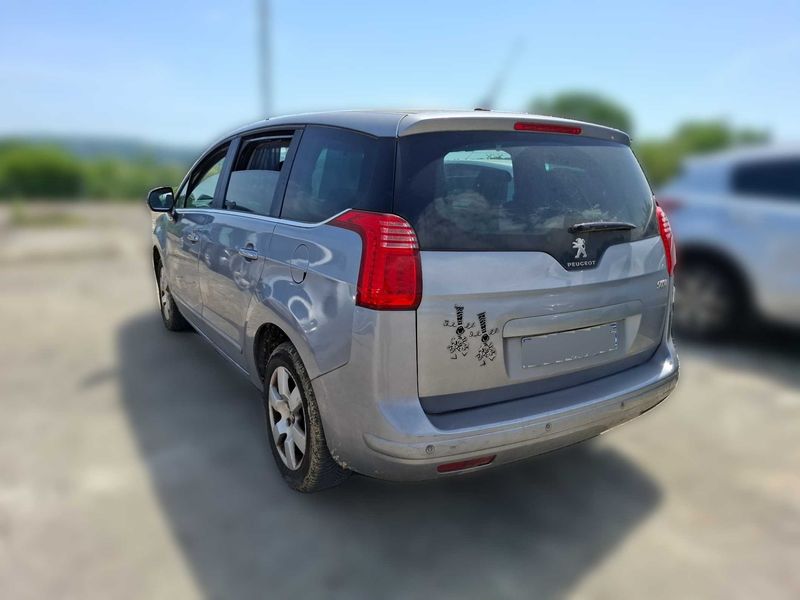 Peugeot 5008 1.6 HDi Business Pack 2014 – снимка 3