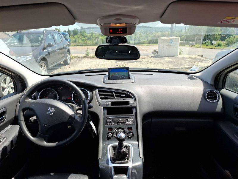 Peugeot 5008 1.6 HDi Business Pack 2014 – снимка 11