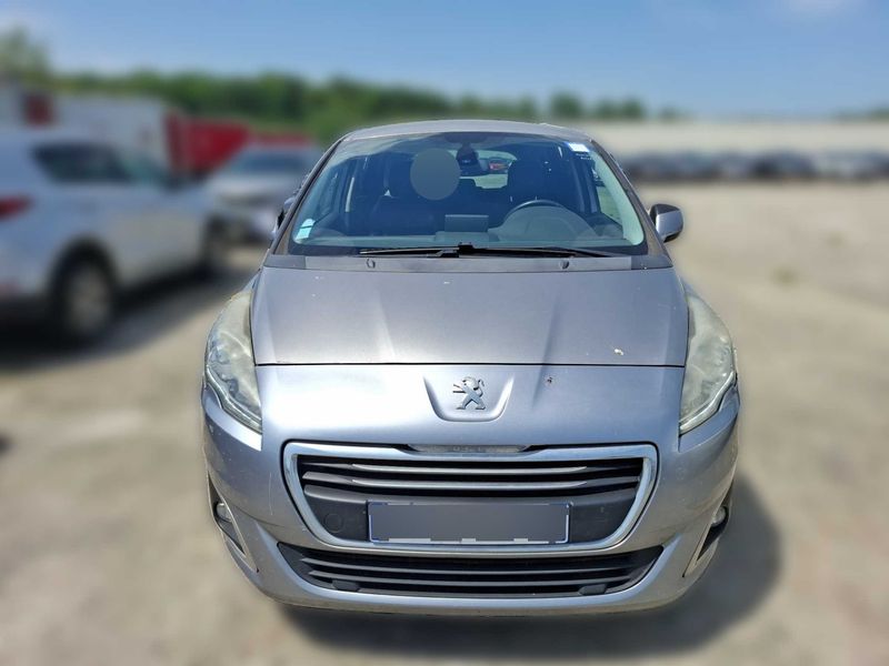 Peugeot 5008 1.6 HDi Business Pack 2014 – снимка 7