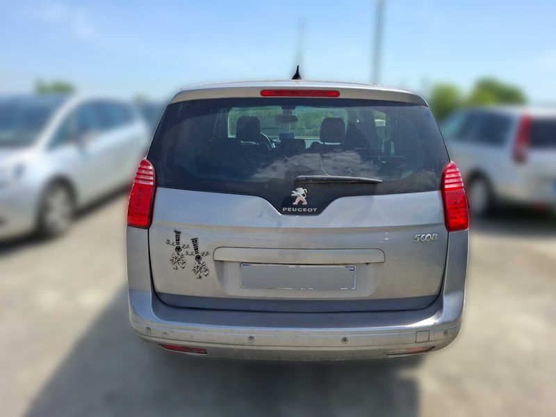 Peugeot 5008 1.6 HDi Business Pack 2014 – снимка 4