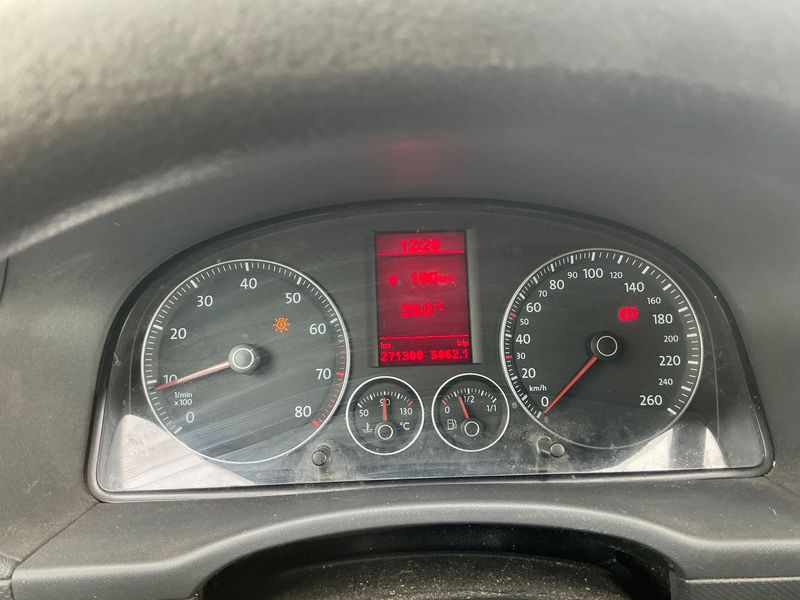Volkswagen Caddy 1.6 Life 2004 – снимка 4