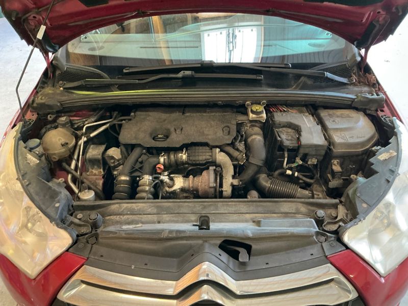 Citroen DS4 1.6 HDi Chic 2011 – снимка 13