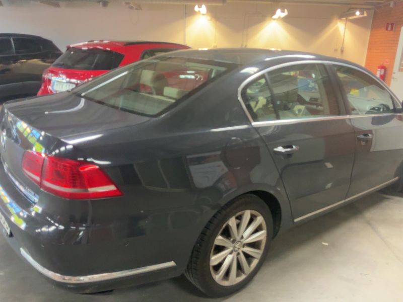 Volkswagen Passat 2.0 TDI Comfortline BlueMotion Tech 2012 – снимка 6