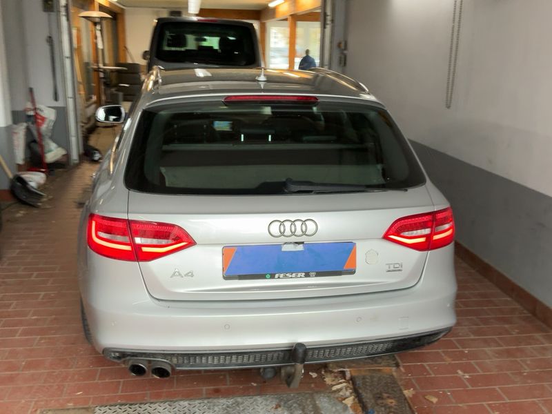 Audi A4 2.0 TDI quattro S line Sportpaket plus 2014 – снимка 7