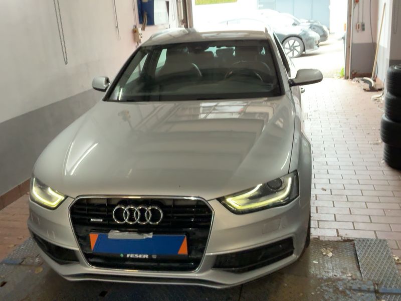 Audi A4 2.0 TDI quattro S line Sportpaket plus 2014 – снимка 14