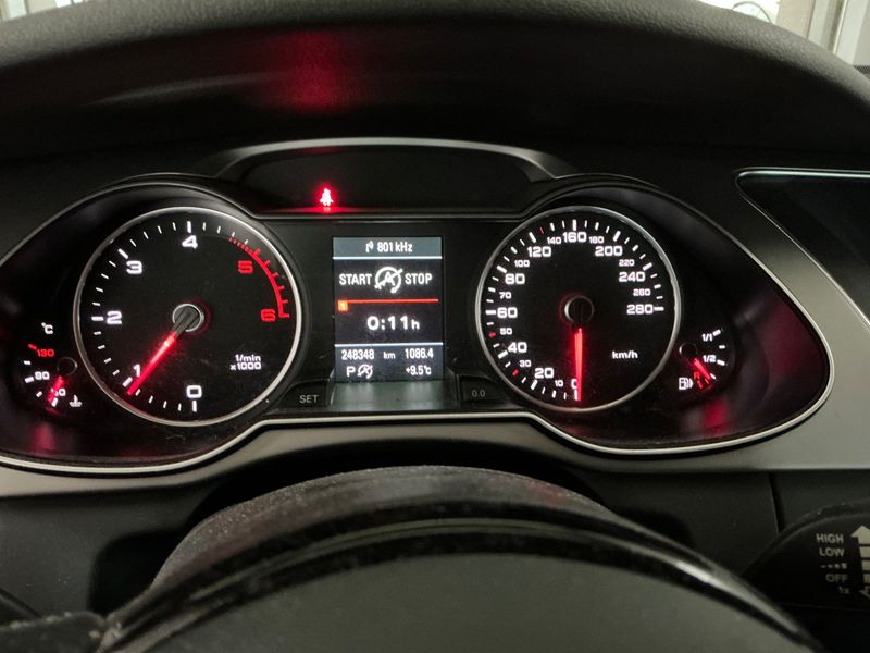 Audi A4 2.0 TDI quattro S line Sportpaket plus 2014 – снимка 18