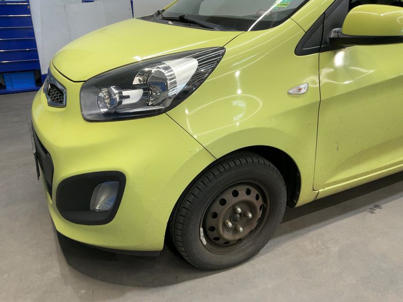 Kia Picanto 1.0 FIFA World Cup Edition 2014 – снимка 2