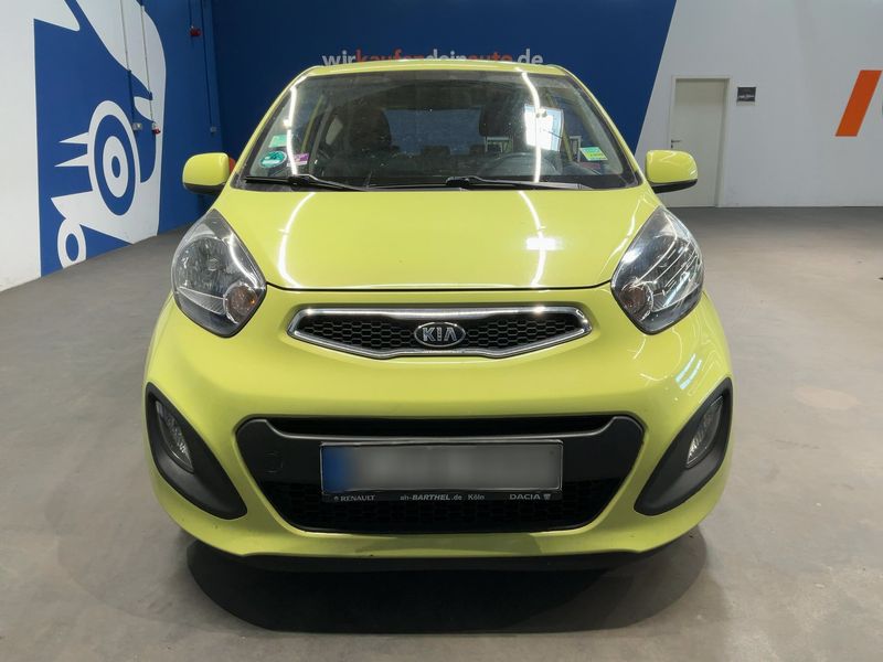 Kia Picanto 1.0 FIFA World Cup Edition 2014 – снимка 14