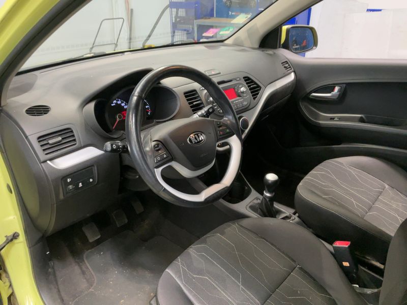 Kia Picanto 1.0 FIFA World Cup Edition 2014 – снимка 18