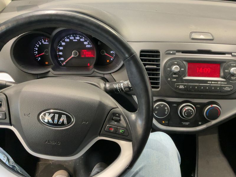 Kia Picanto 1.0 FIFA World Cup Edition 2014 – снимка 19