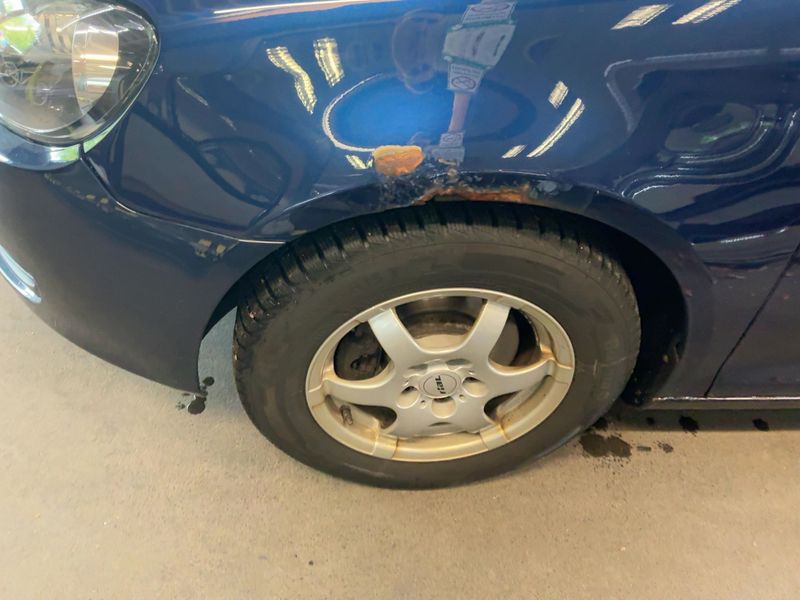 Volkswagen Golf VI 1.6 TDI Comfortline 2011 – снимка 16