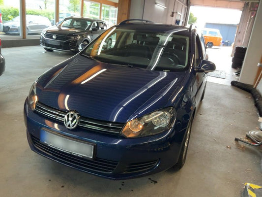 Volkswagen Golf VI 1.6 TDI Comfortline 2011