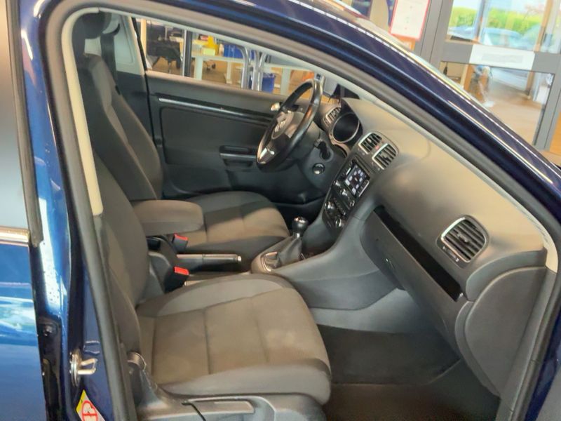 Volkswagen Golf VI 1.6 TDI Comfortline 2011 – снимка 11