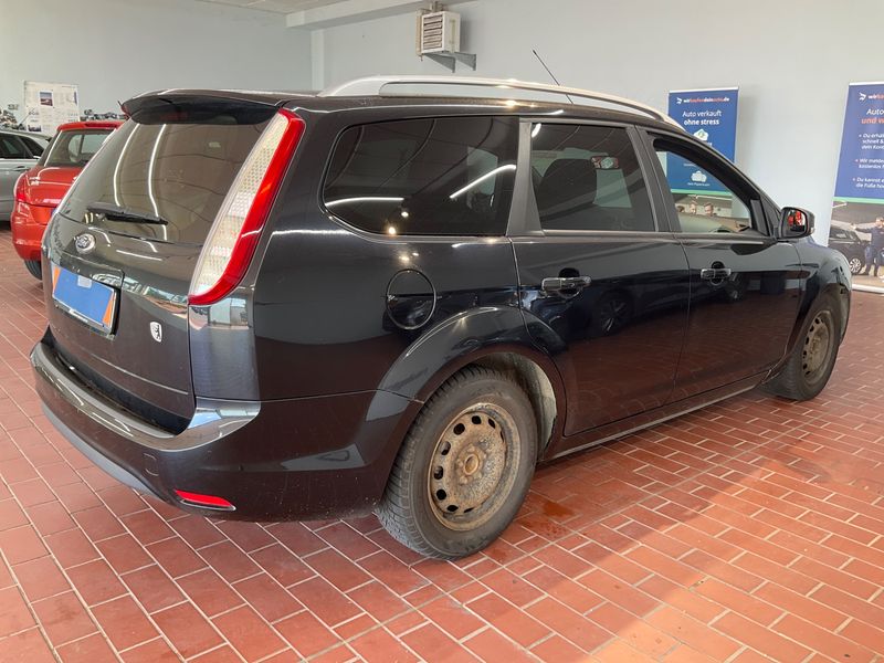 Ford Focus 1.6 Viva 2010 – снимка 2